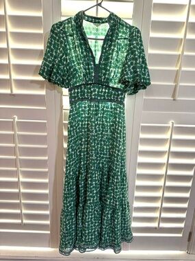 Max Studio Green Printed Maxi Dress with Flutter Sleeves
